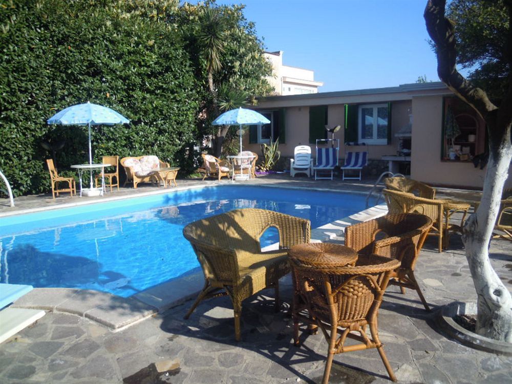 Villa Franca Помпеи Экстерьер фото